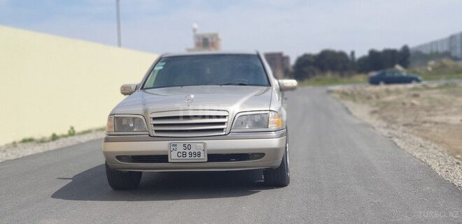 Mercedes C 220 1995, 311,000 km - 2.2 l - Sumqayıt