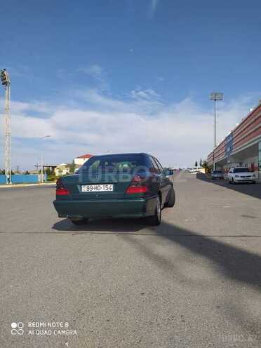 Mercedes C 220 1999, 344,000 km - 2.2 l - Bakı