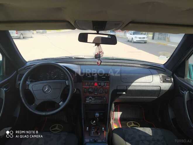 Mercedes C 220 1999, 344,000 km - 2.2 l - Bakı