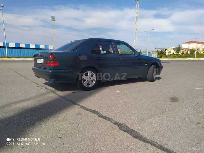 Mercedes C 220 1999, 344,000 km - 2.2 l - Bakı