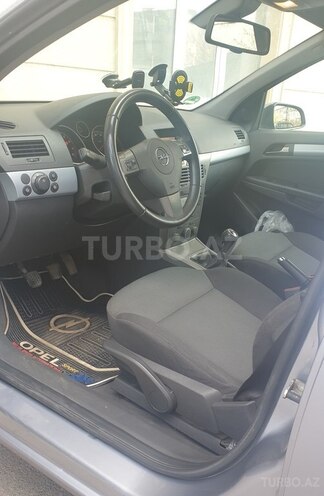 Opel Astra 2006, 190,700 km - 1.4 л - Bakı