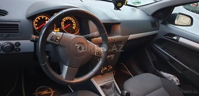 Opel Astra 2006, 190,700 km - 1.4 л - Bakı