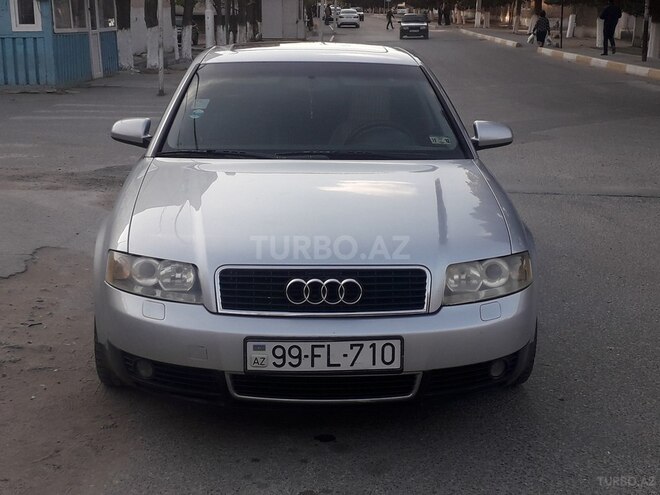 Audi A4 2002, 190,000 km - 1.8 l - Sumqayıt