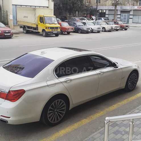 BMW 750 2009, 150,000 km - 4.4 л - Bakı