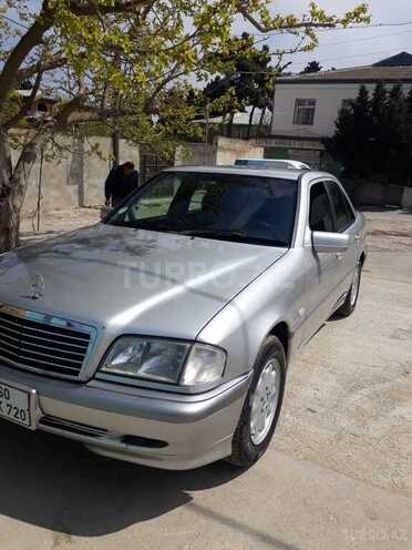 Mercedes C 200 2000, 150,000 km - 2.0 л - Bakı
