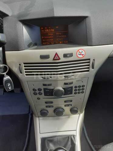 Opel Astra 2007, 282,459 km - 1.3 l - Bakı