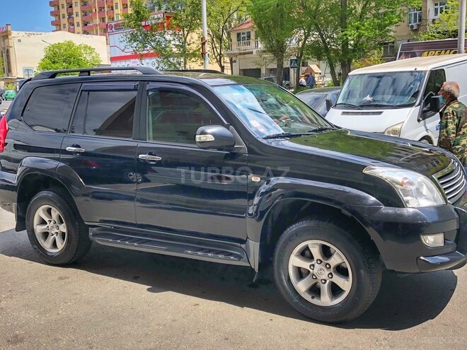 Toyota Prado 2009, 202,000 km - 2.7 л - Bakı