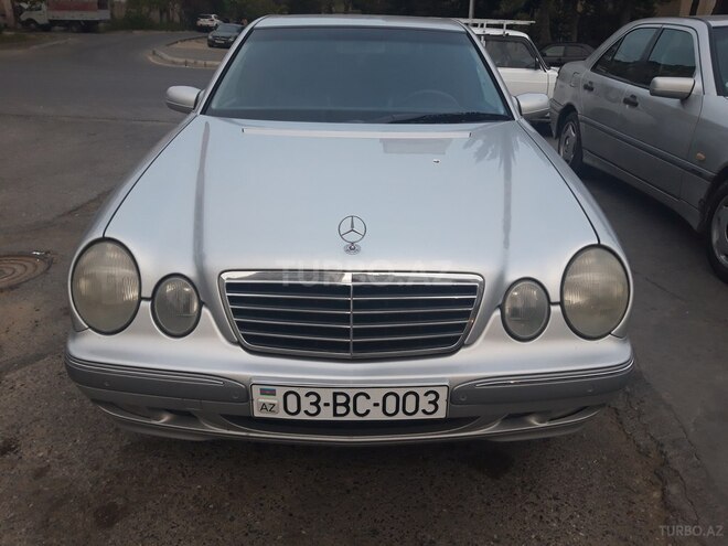 Mercedes E 200 1999, 284,000 km - 2.0 l - Bakı