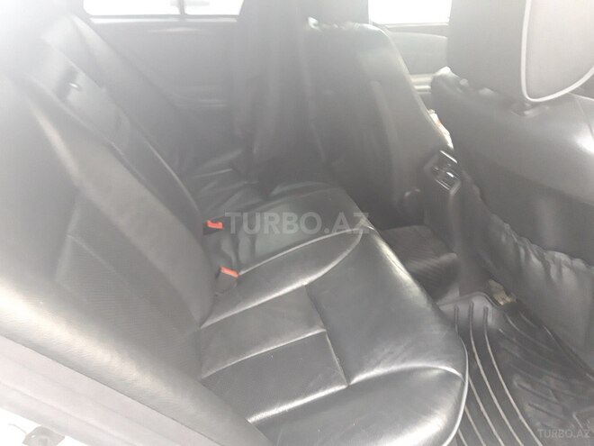 Mercedes E 200 1999, 284,000 km - 2.0 l - Bakı
