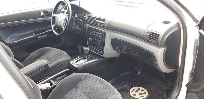 Volkswagen Passat 1999, 229,000 km - 1.6 l - Tovuz