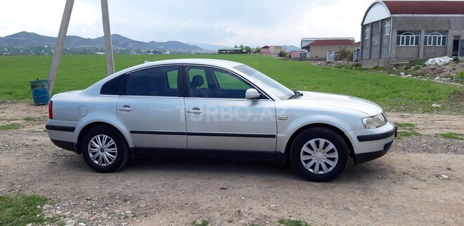 Volkswagen Passat 1999, 229,000 km - 1.6 l - Tovuz