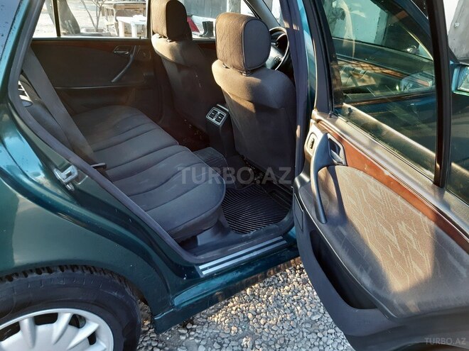 Mercedes E 220 2000, 455,000 km - 2.2 l - Gəncə