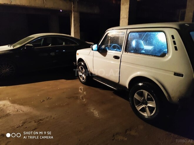 LADA (VAZ) Niva 2010, 13,000 km - 1.7 л - Bakı