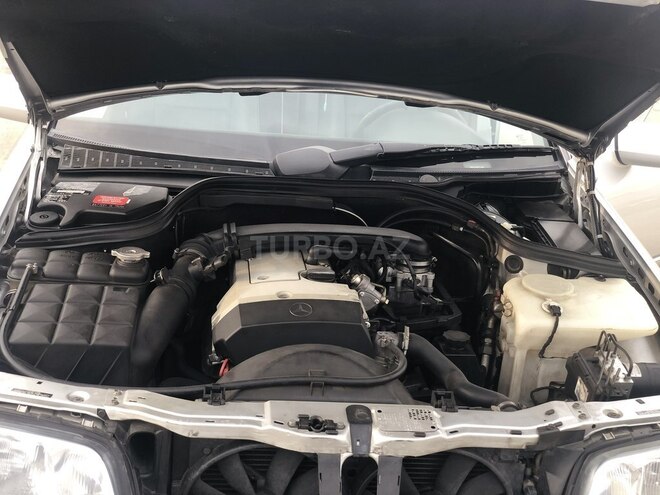 Mercedes C 230 1998, 112,300 km - 2.3 l - Bakı