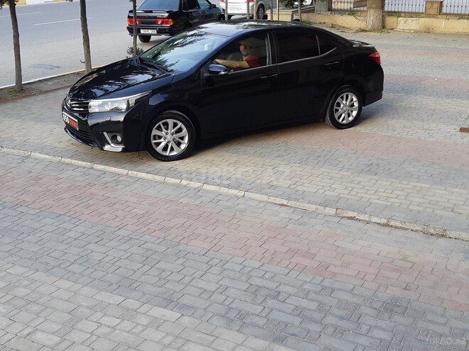 Toyota Corolla 2013, 180,000 km - 1.8 l - Sumqayıt