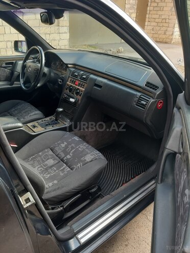 Mercedes E 300 1997, 350,000 km - 3.0 l - Bakı
