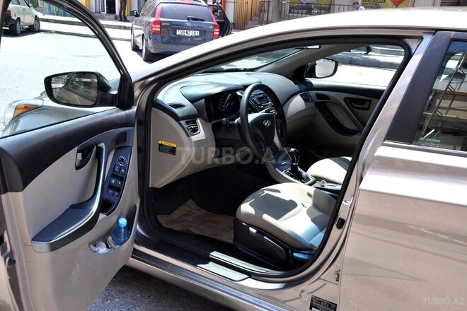 Hyundai Elantra 2013, 83,900 km - 1.8 л - Bakı