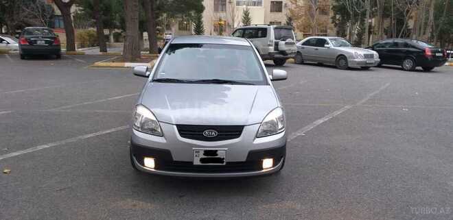 Kia Rio 2005, 136,000 km - 1.4 l - Bakı