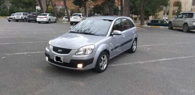Kia Rio 2005, 136,000 km - 1.4 l - Bakı