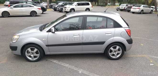 Kia Rio 2005, 136,000 km - 1.4 l - Bakı
