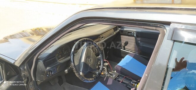 Mercedes 190 1991, 165,000 km - 2.0 л - Bakı