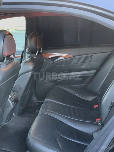 Mercedes E 500 2003, 270,000 km - 5.0 l - Bakı