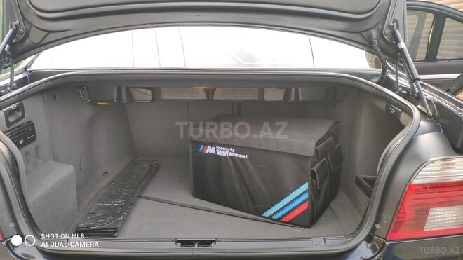 BMW 530 2001, 373,000 km - 3.0 l - Bakı