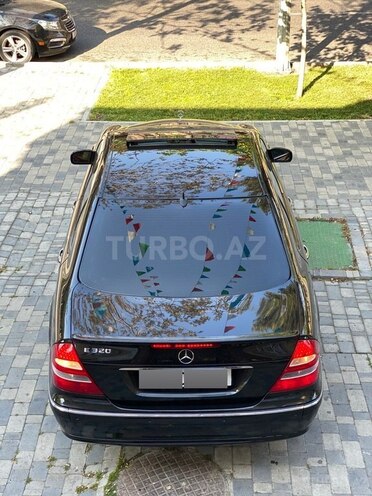 Mercedes E 320 2002, 231,000 km - 3.2 л - Bakı