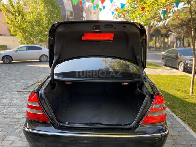 Mercedes E 320 2002, 231,000 km - 3.2 л - Bakı