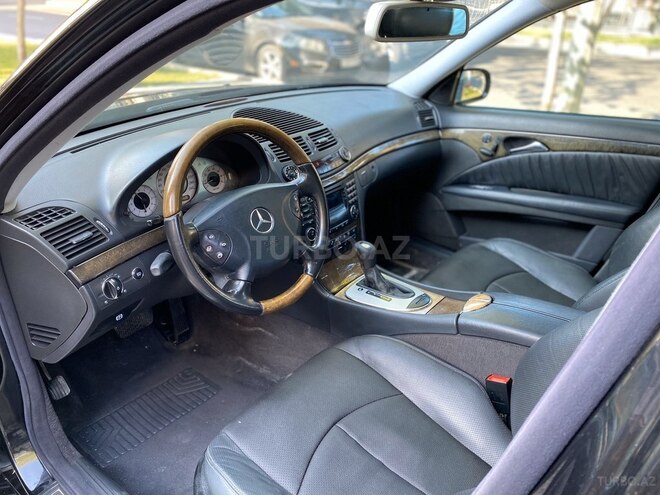 Mercedes E 320 2002, 231,000 km - 3.2 л - Bakı