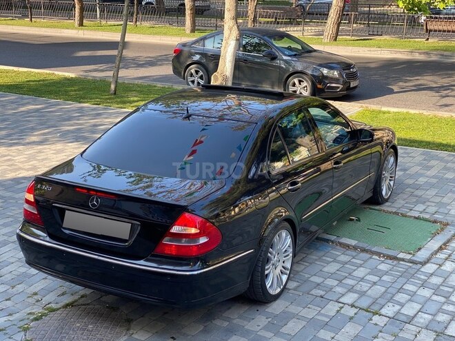 Mercedes E 320 2002, 231,000 km - 3.2 л - Bakı