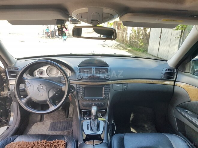 Mercedes E 320 2004, 331,837 km - 3.2 l - Zaqatala