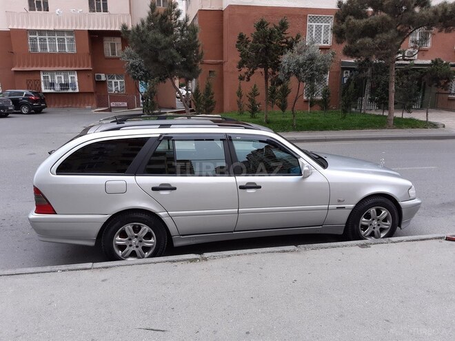 Mercedes C 220 2000, 518,000 km - 2.2 l - Bakı