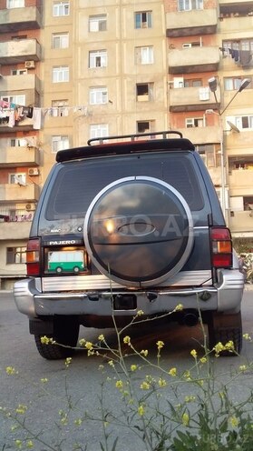 Mitsubishi Pajero 1993, 338,000 km - 2.5 l - Bakı