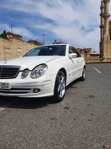 Mercedes E 240 2003, 219,702 km - 2.4 l - Bakı