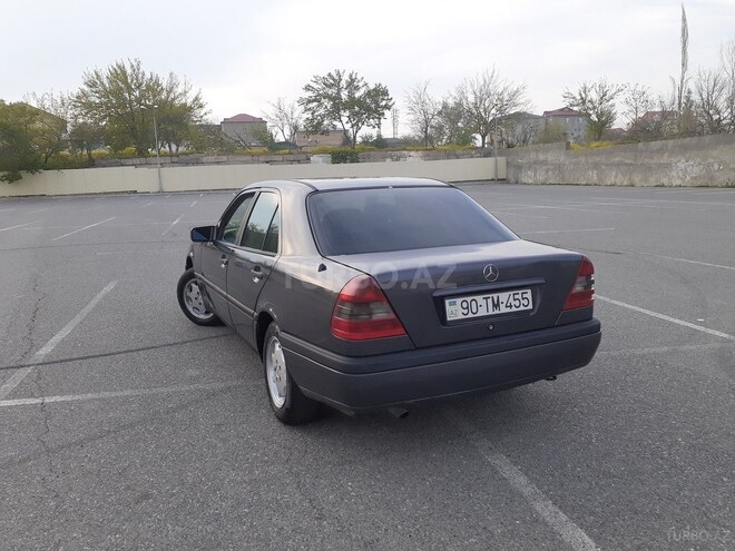 Mercedes C 180 1996, 318,000 km - 1.8 л - Bakı