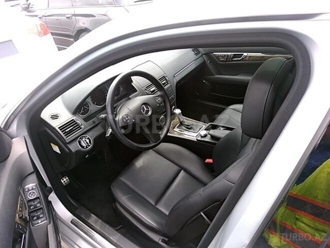 Mercedes C 250 2008, 96,000 km - 2.5 l - Bakı
