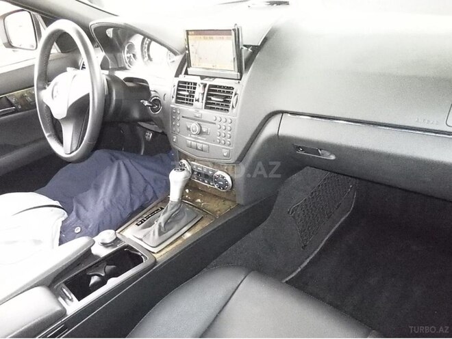 Mercedes C 250 2008, 96,000 km - 2.5 l - Bakı