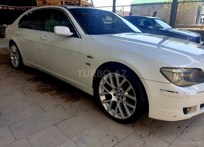 BMW 730 2007, 256,000 km - 3.0 l - Bakı