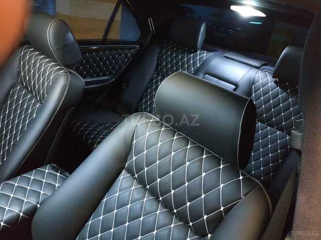 Mercedes E 240 1999, 151,260 km - 2.4 l - Bakı