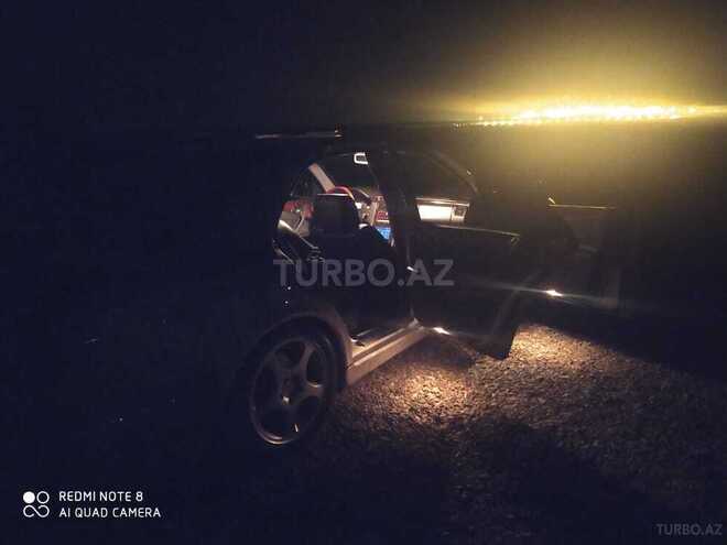 Mercedes E 320 2001, 280,000 km - 3.2 l - Yevlax