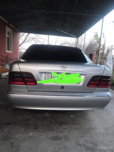 Mercedes E 270 1999, 303,000 km - 2.7 l - Ağdam