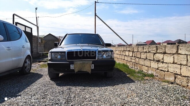 Mercedes 190 1990, 270,000 km - 2.0 l - Bakı