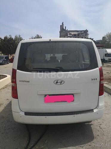 Hyundai H-1 2010, 110,000 km - 2.5 l - Bakı