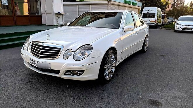 Mercedes E 240 2004, 295,000 km - 2.6 l - Bakı