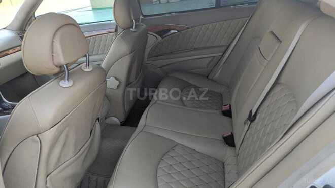 Mercedes E 240 2004, 295,000 km - 2.6 l - Bakı