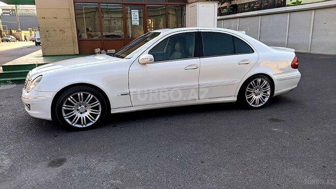 Mercedes E 240 2004, 295,000 km - 2.6 l - Bakı