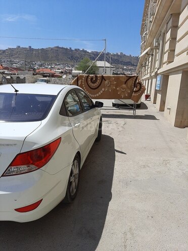 Hyundai Accent 2011, 294,500 km - 1.6 л - Bakı