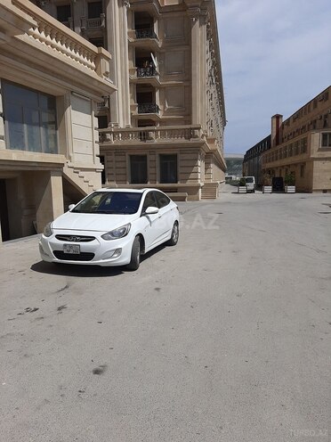 Hyundai Accent 2011, 294,500 km - 1.6 л - Bakı