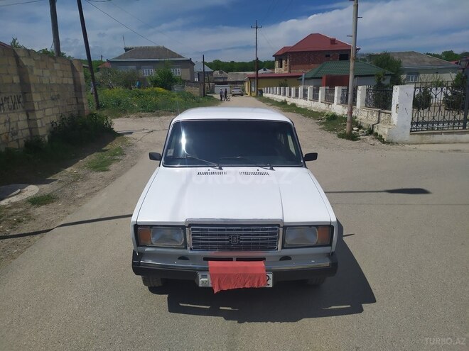 LADA (VAZ) 2107 2009, 140,000 km - 1.6 l - Qusar